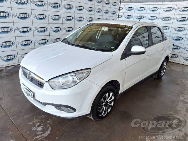 2015 FIAT GRAND SIENA 