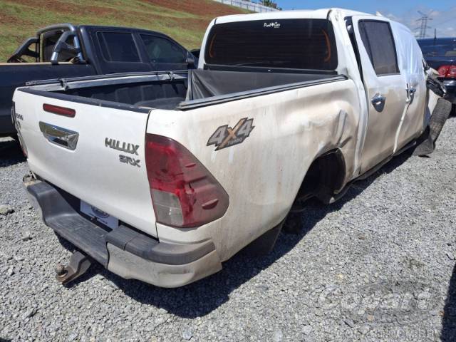 2017 TOYOTA HILUX CD 