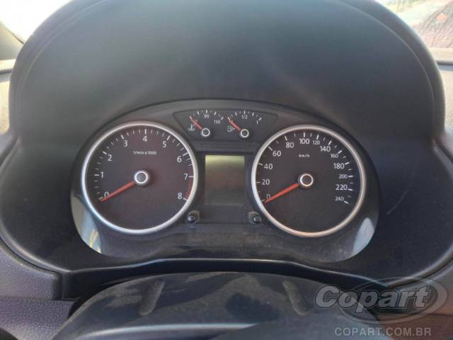 2012 VOLKSWAGEN VOYAGE 