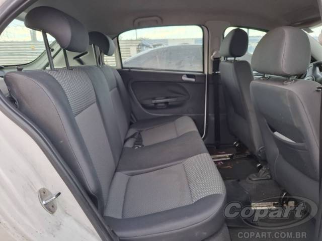 2013 VOLKSWAGEN GOL 