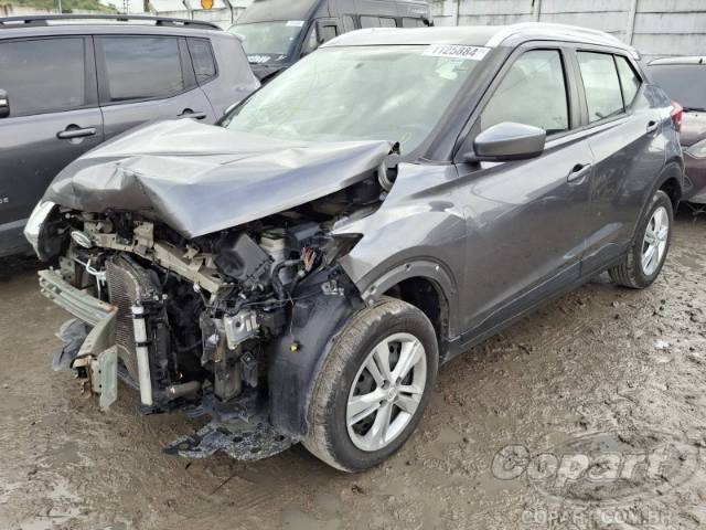2018 NISSAN KICKS 