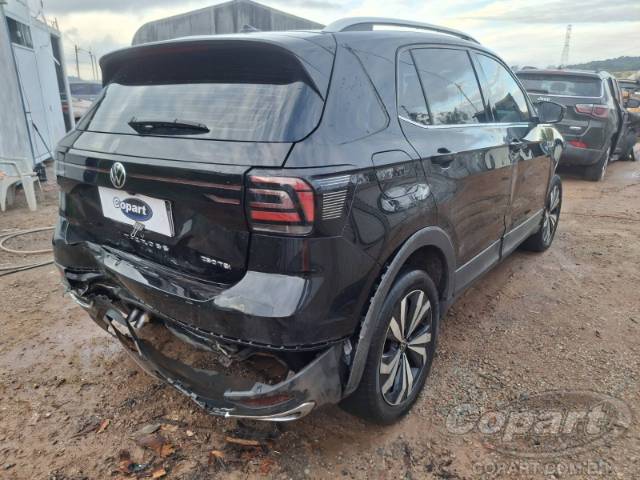 2022 VOLKSWAGEN T-CROSS 