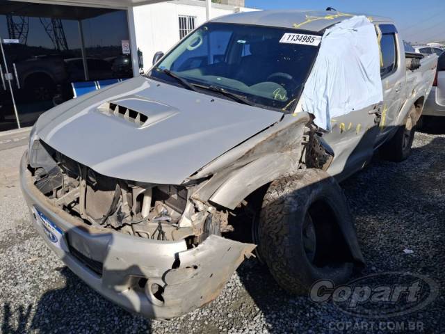 2014 TOYOTA HILUX CD 