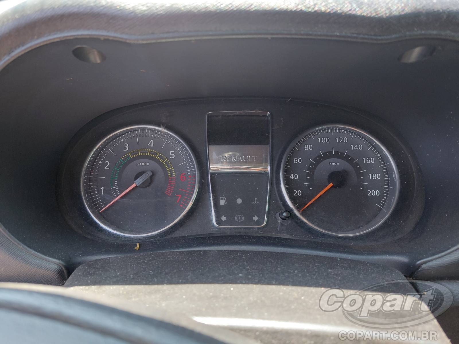 Foto 8 de 10: 2014 RENAULT CLIO