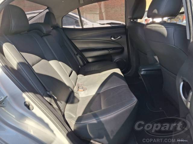 2019 TOYOTA YARIS SEDA 