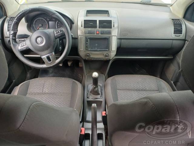 2014 VOLKSWAGEN POLO SEDAN 