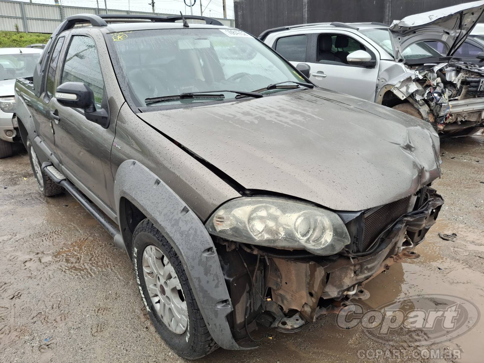 Veículo Fiat Strada Fiat Strada CE Adventure 1.8 16V E.torQ 2011 2011 em leilão