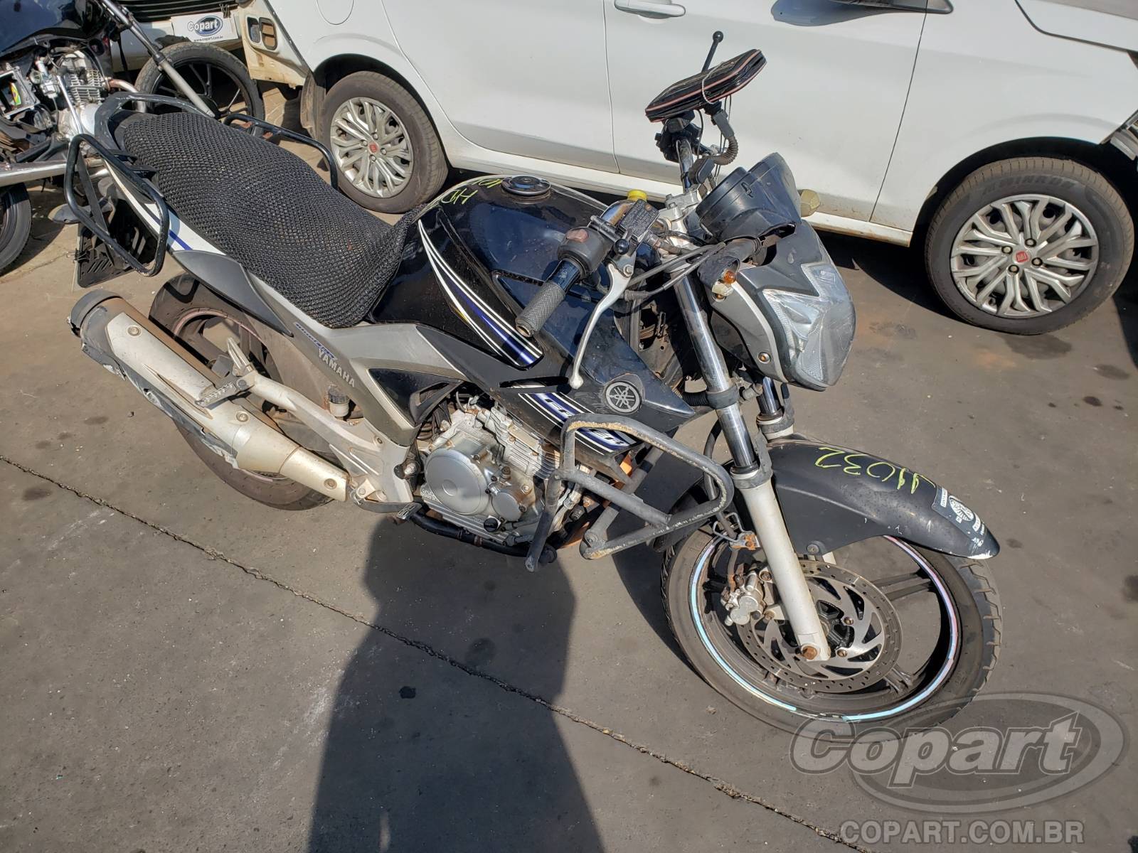 Veículo YAMAHA Fazer 2012 YAMAHA FAZER Motos 2012 em leilão