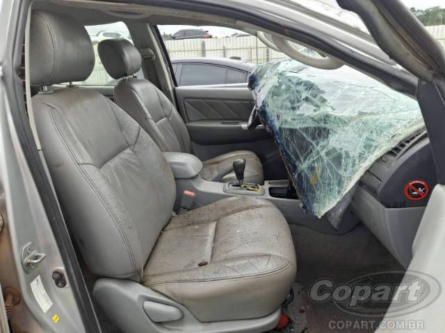 2010 TOYOTA HILUX CD 