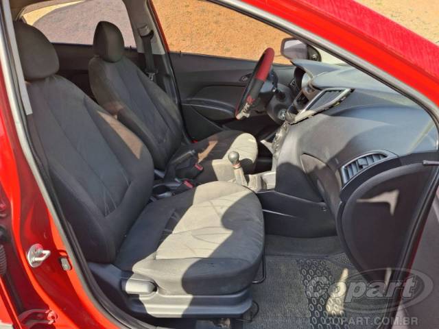 2014 HYUNDAI HB20 