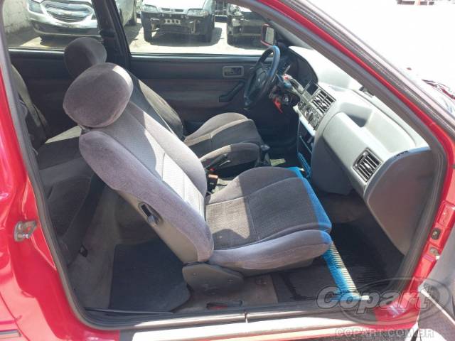 1993 FORD ESCORT 