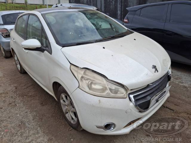 2014 PEUGEOT 208 