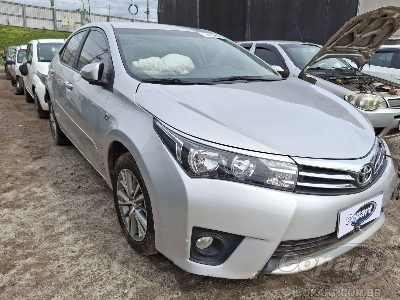 Toyota Corolla 2.0 16V Dual VVT-I 2015