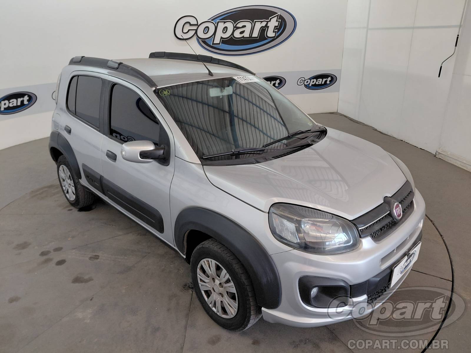 Fiat UNO 2021 em leilão