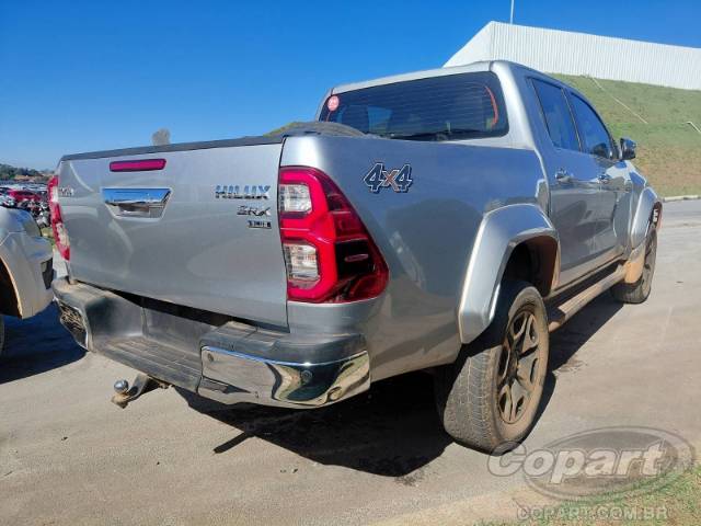2024 TOYOTA HILUX CD 