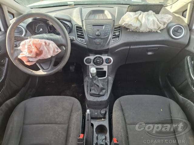 2015 FORD FIESTA 