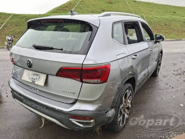2024 VOLKSWAGEN TAOS 
