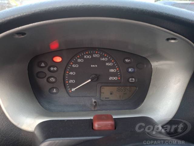 2004 CHEVROLET CELTA 