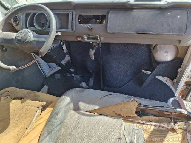 2009 VOLKSWAGEN KOMBI FURGAO 