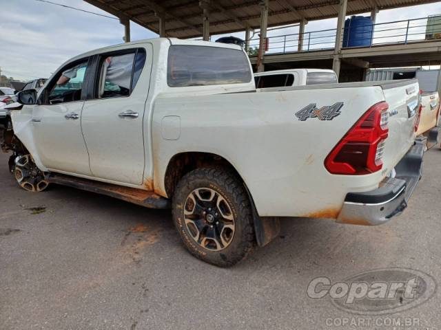 2021 TOYOTA HILUX CD 
