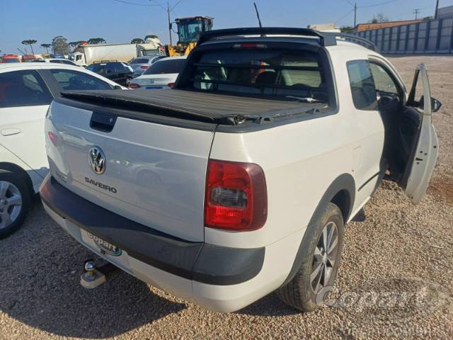 2016 VOLKSWAGEN SAVEIRO CD 