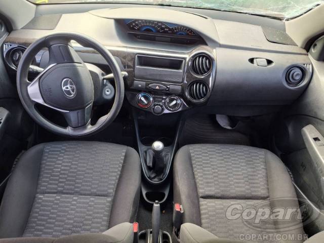 2016 TOYOTA ETIOS 