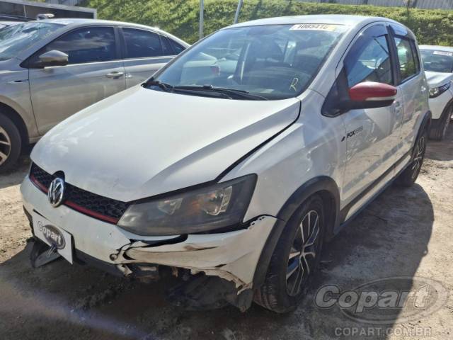 2016 VOLKSWAGEN FOX 