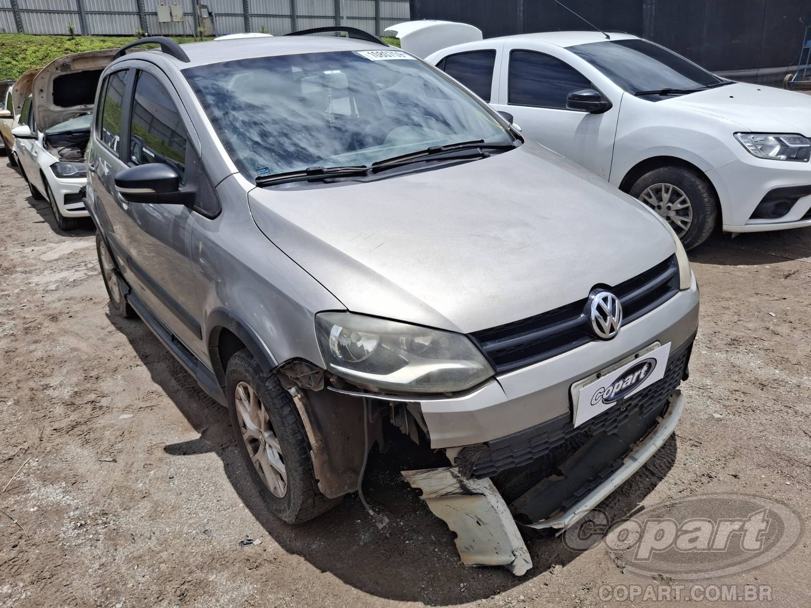 VOLKSWAGEN FOX 2014