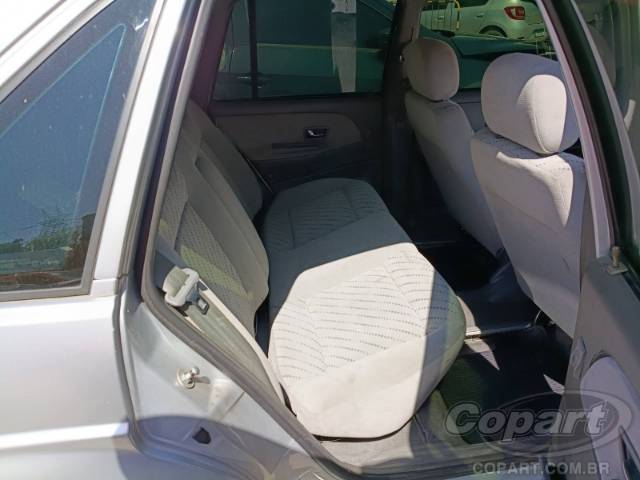 2003 VOLKSWAGEN SANTANA 