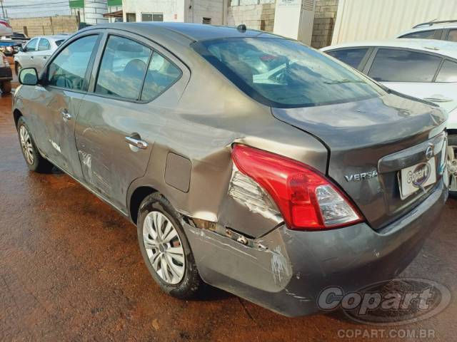 2013 NISSAN VERSA 