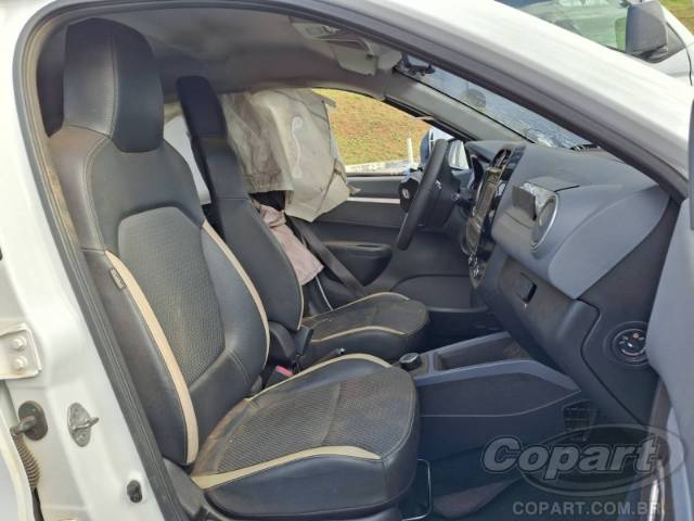 2024 RENAULT KWID 