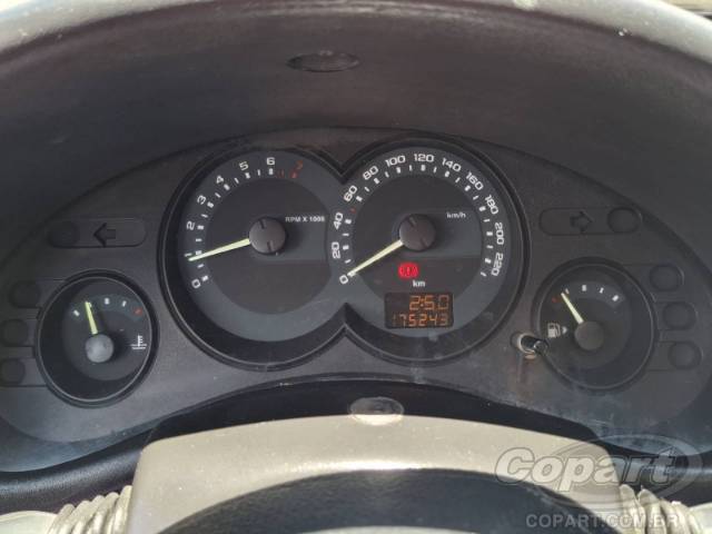 2012 CHEVROLET CLASSIC 