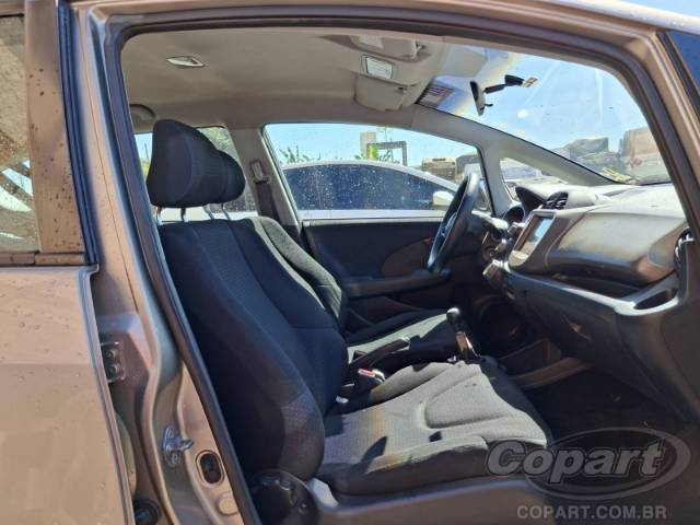 2010 HONDA FIT 