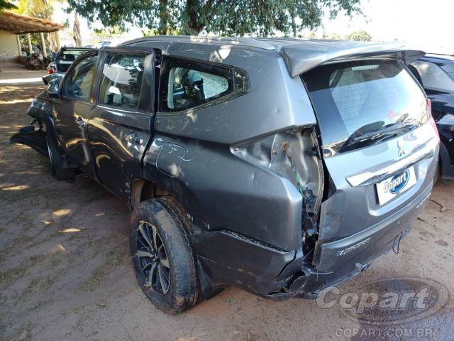 2020 MITSUBISHI PAJERO SPORT 