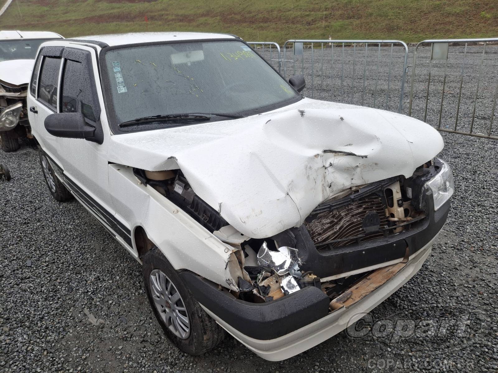 Veículo Fiat Uno Fiat Uno Mille Fire Economy 1.0 2013 2013 em leilão