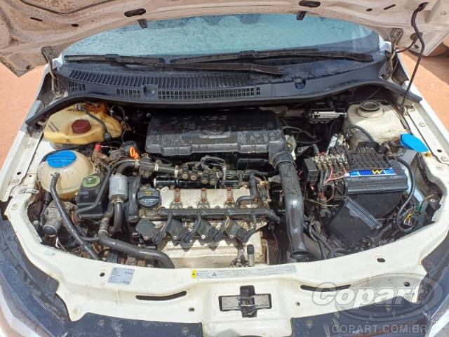 2014 VOLKSWAGEN VOYAGE 