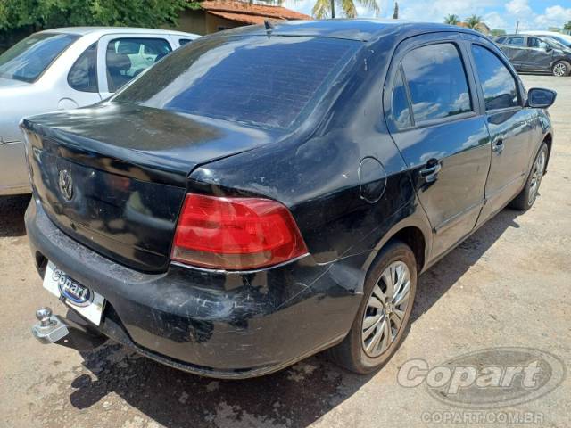 2011 VOLKSWAGEN VOYAGE 