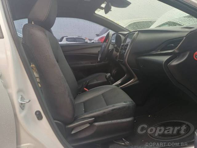 2023 TOYOTA YARIS 