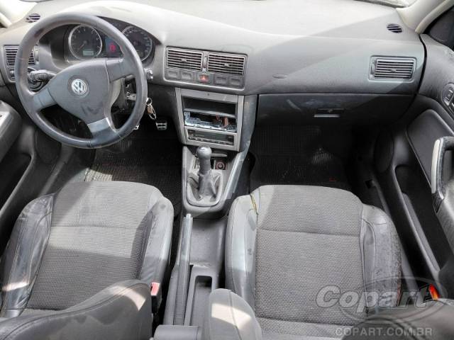 2010 VOLKSWAGEN GOLF 