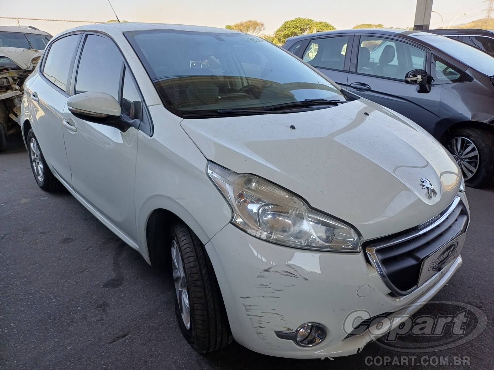 Veículo Peugeot 208 PEUGEOT 208 Active Pack 1.5 2015 2015 em leilão
