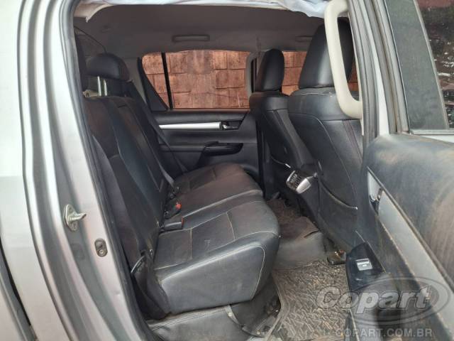 2022 TOYOTA HILUX CD 