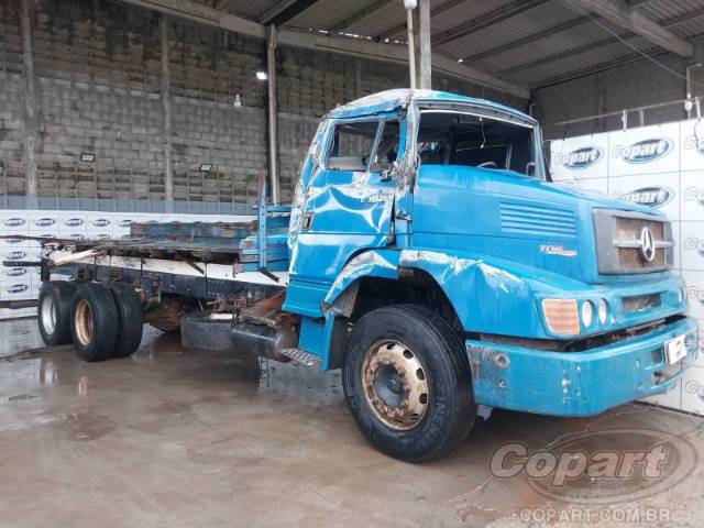 2009 MERCEDES BENZ L-1620 