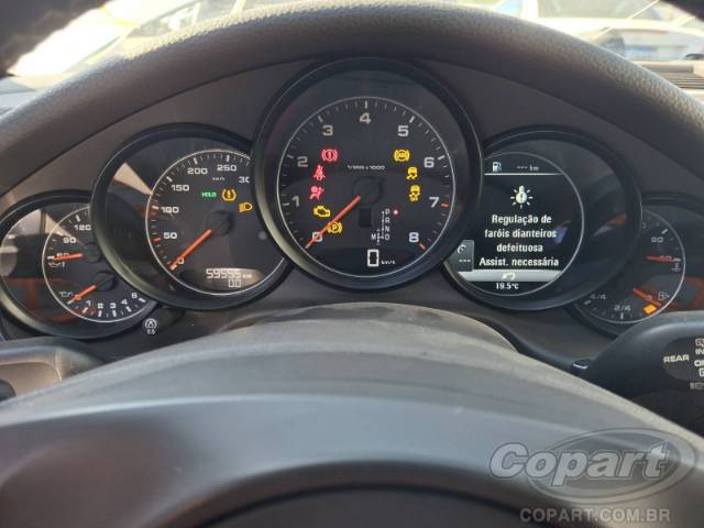 2016 PORSCHE PANAMERA 