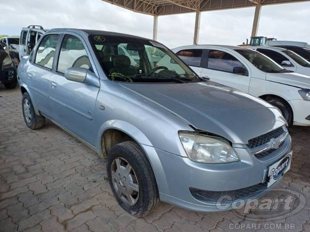 2011 CHEVROLET CLASSIC 