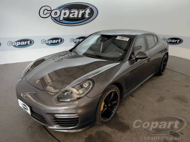 2015 PORSCHE PANAMERA 