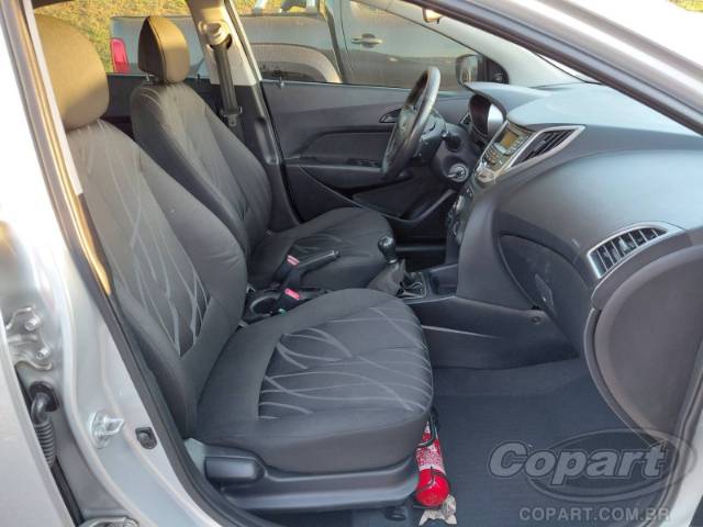 2014 HYUNDAI HB20 