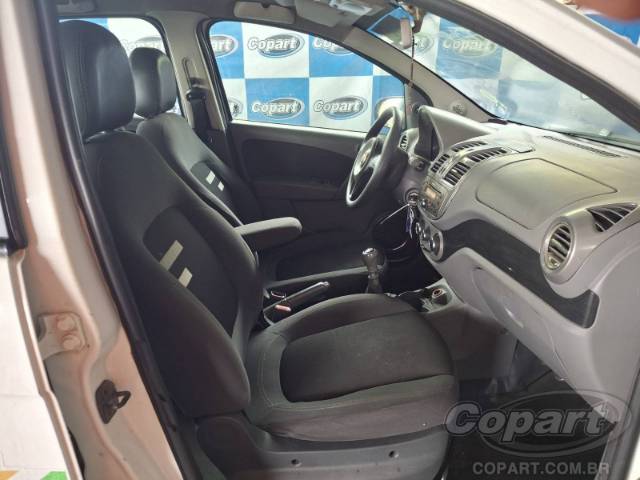 2016 FIAT GRAND SIENA 