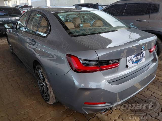 2023 BMW SERIE 3 