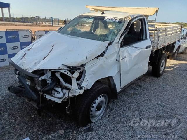 2024 TOYOTA HILUX CS 