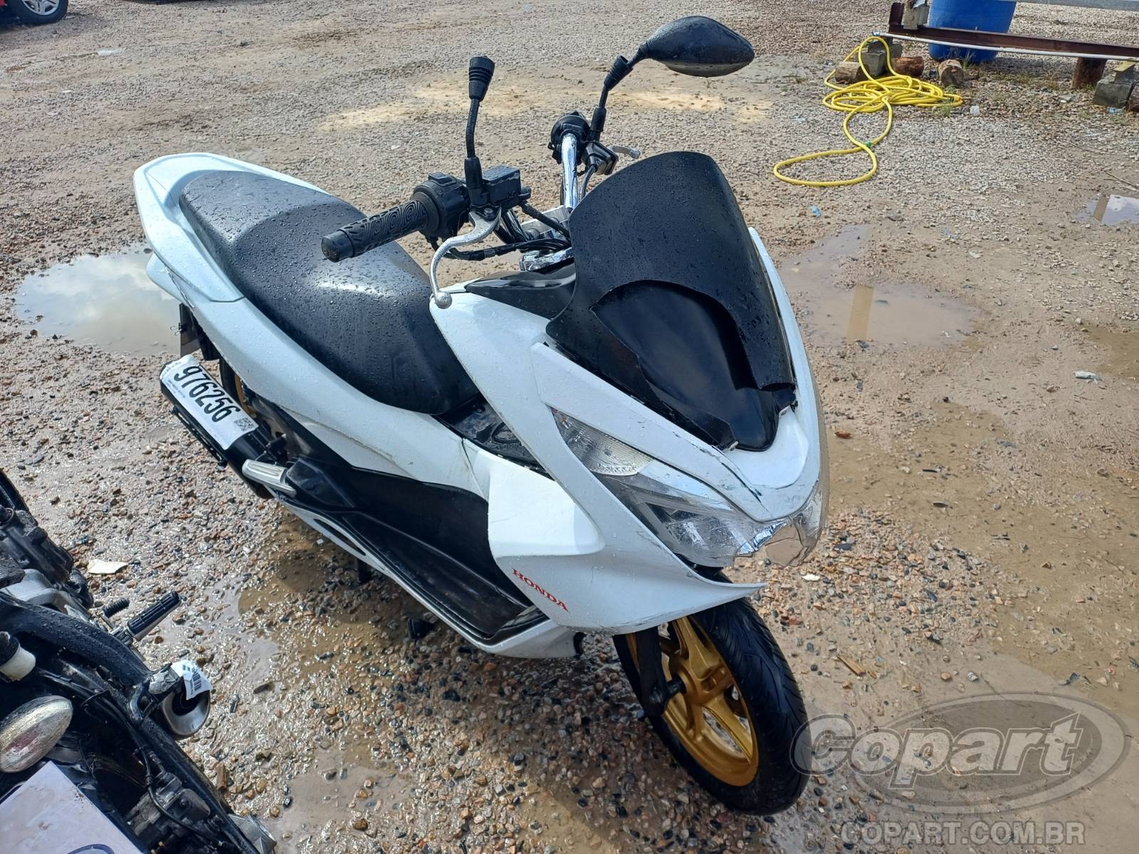 Veículo HONDA PCX Honda PCX 150 DLX 2016 Médio Dano 2016 em leilão
